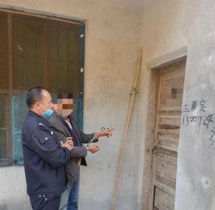 男子入室行窃偶遇房主邻居，警民联手速破案