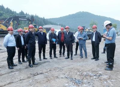 国家矿山安全监察局湖北局到崇阳县调研非煤矿山安全生产工作