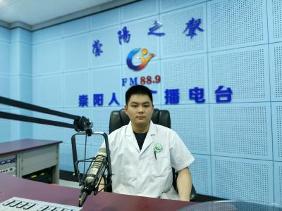 《中医之窗（72）》王世雄：肠梗阻健康知识