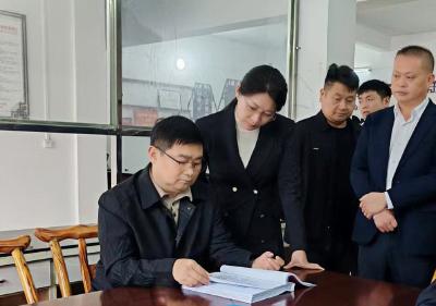 徐望调研农村集体“三资”管理工作时强调：规范管理盘活“家底”  为乡村振兴注入持续动力