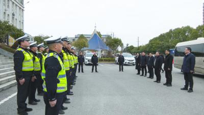 岁寒时节送暖意 殷殷关怀显真情 徐望等县领导深入各乡镇开展春节慰问活动