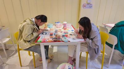 拼豆热潮席卷崇阳 安全创作需记心间