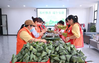 粽叶飘香迎端午 温情关怀暖人心