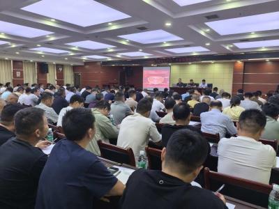 崇阳县住建局启动建筑施工领域“安全生产月”活动