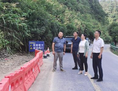 崇阳县金塘镇：全线出击，迎战台风“巴威”