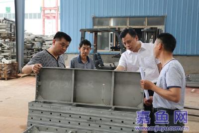 县领导深入我县重点企业调研