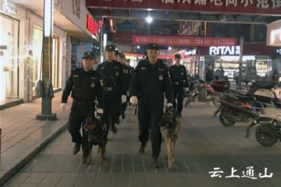 县公安局：加大城区巡逻力度 全力为 “两会”保驾护航 