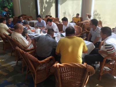 系列报道|2017咸宁（深圳）产业对接洽谈会——看通山：县领导与深圳通山籍客商会前共商投资事宜