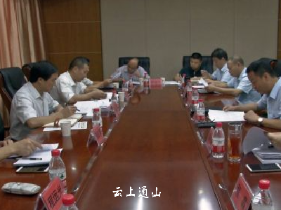 县人大常委会调研法院执行工作情况