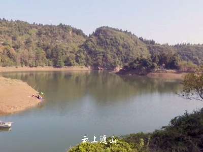 省水利厅对我县全面推行河湖长制工作进行阶段性检查验收