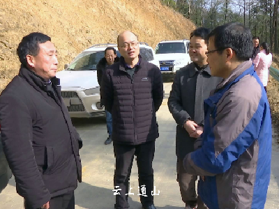 省政府第二督查组来我县督查农村公路建设