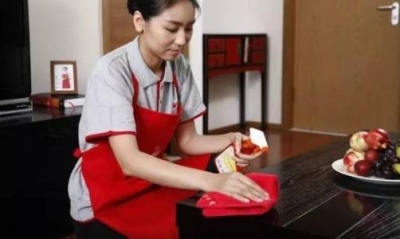 木哥｜保姆杏儿  