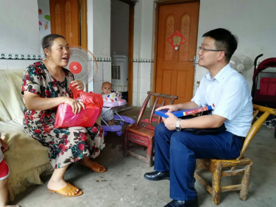 干群零距离  社会和谐稳  我县推行“一市一员一片”乐为群众办实事