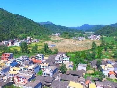 长江云——通山石门村：发展旅游助力乡村振兴 古驿小镇旧貌换新颜