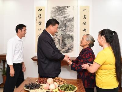 习近平：牢记红色政权是从哪里来的