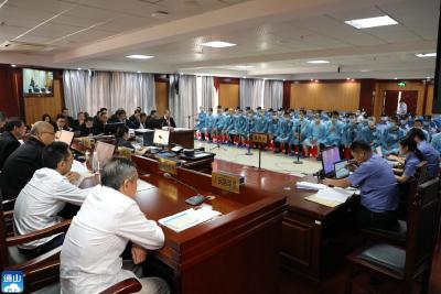 长江云——V视 | 李军等18人涉黑案完成一审庭审程序  