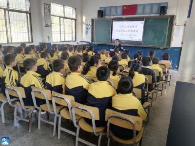 杨芳林乡：安全教育进校园