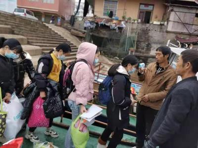 守好库区学生的“生命之舟” 通山：将海事交通防疫做深做实