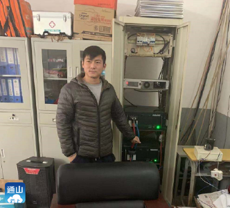 通山铁塔为黄沙中学提供备电服务