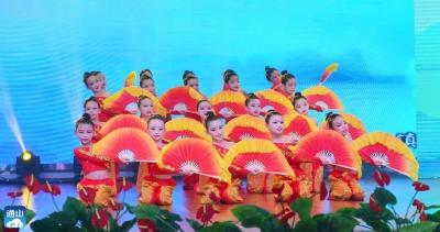 V视 | 通山第十三届中小学生九宫艺术节优秀文艺节目汇演圆满闭幕