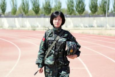 女兵应征，6月26日起报名！