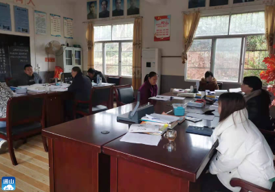 慈口乡石印小学”教学比武“