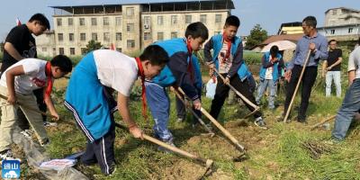 厦铺小学：劳育吹响“五一”集结号