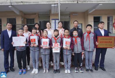 喜报！实验小学在咸宁市首届青少年科学节中摘得硕果