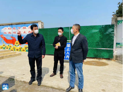 县领导深入大路乡塘下小学调研