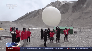“巅峰使命”珠峰科考 大气臭氧垂直探空实验完成  