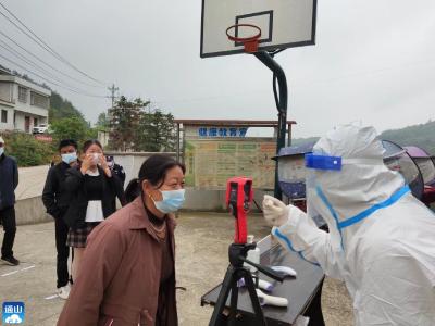 黄沙铺镇：开展全民核酸演练 筑牢安全底线