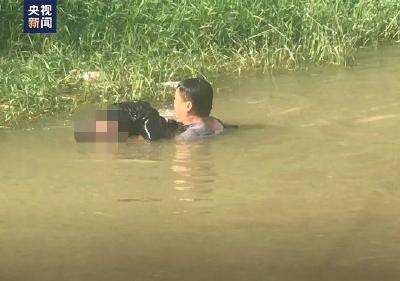 筋疲力尽……拼了！ 