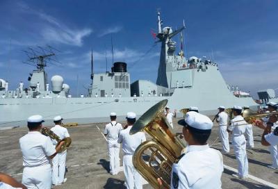 中国海军第40批护航编队凯旋！一份“护航日历”请查收  