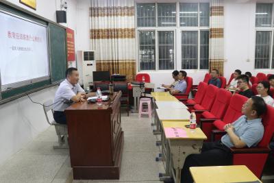 咸宁市阮长城张兴旺名师工作室助力新教师入职培训