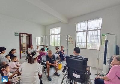 【下基层 察民情 解民忧 暖民心】大畈镇板桥村：夏日送清凉  温暖入民心