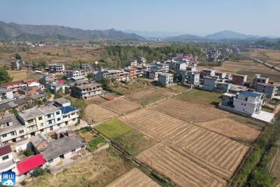 燕厦乡：无人机加持 硬核助力秸秆禁烧