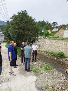 通山县自然资源和规划局积极开展驻点村地质灾害防治 