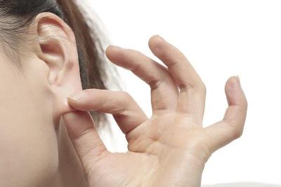 警惕！这些习惯可能会“偷走”你的听力！你中招了吗？