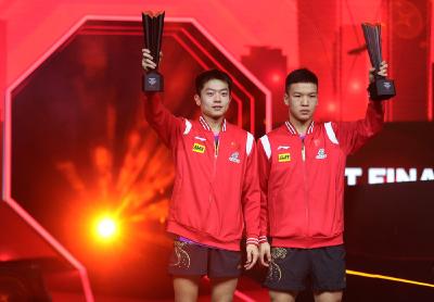 中国队包揽WTT男子总决赛单、双打冠军