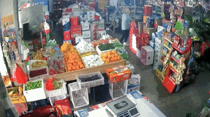 超市遭遇“零元购”，通山警方破获两起盗窃案  