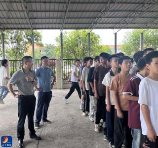 洪港镇：勇当舌尖卫士 力护考生饮食 人大代表争做先锋队