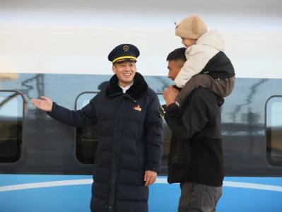 创历史新高！一季度全国铁路发送旅客10.74亿人次 