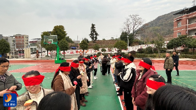 三尺讲台育桃李 运动赛场绽芳华——南林桥镇中心学校举办三八妇女节运动会