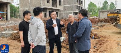 通山县委书记陈洪豪面对面倾听诉求实打实解决问题