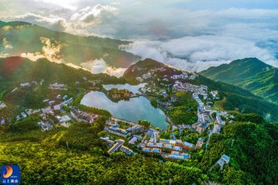 九宫山景区服务升级人气旺 避暑季系列活动精彩纷呈