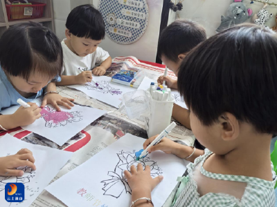 厦铺镇中心幼儿园开展第41个教师节庆祝活动 