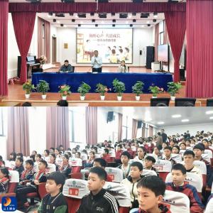 倾听心声  共话成长 ——迎宾路小学校长与六年级学生座谈会活动