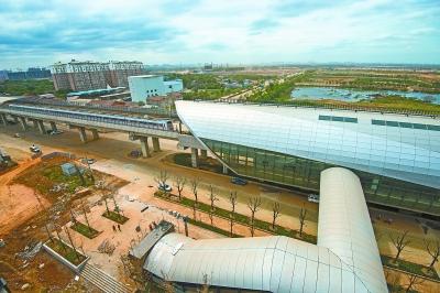 坐地铁赏湖景 机场线将成武汉一道靓丽风景线
