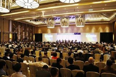 首届世界光纤光缆大会在汉举行 全球产业巨头云集