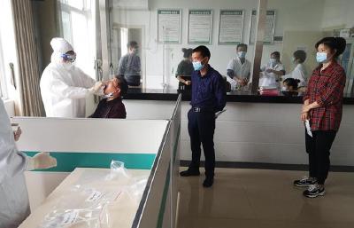 应城|守护健康，三合镇开展全镇医护人员核酸检测